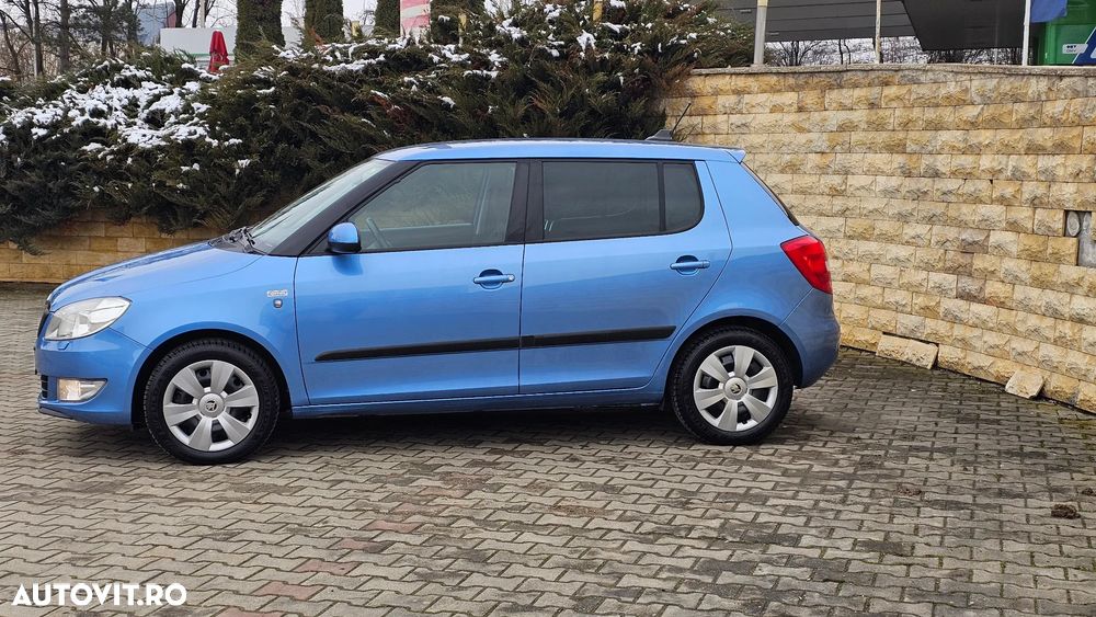 Skoda Fabia 1.2 TSI DSG FAMILY - 5