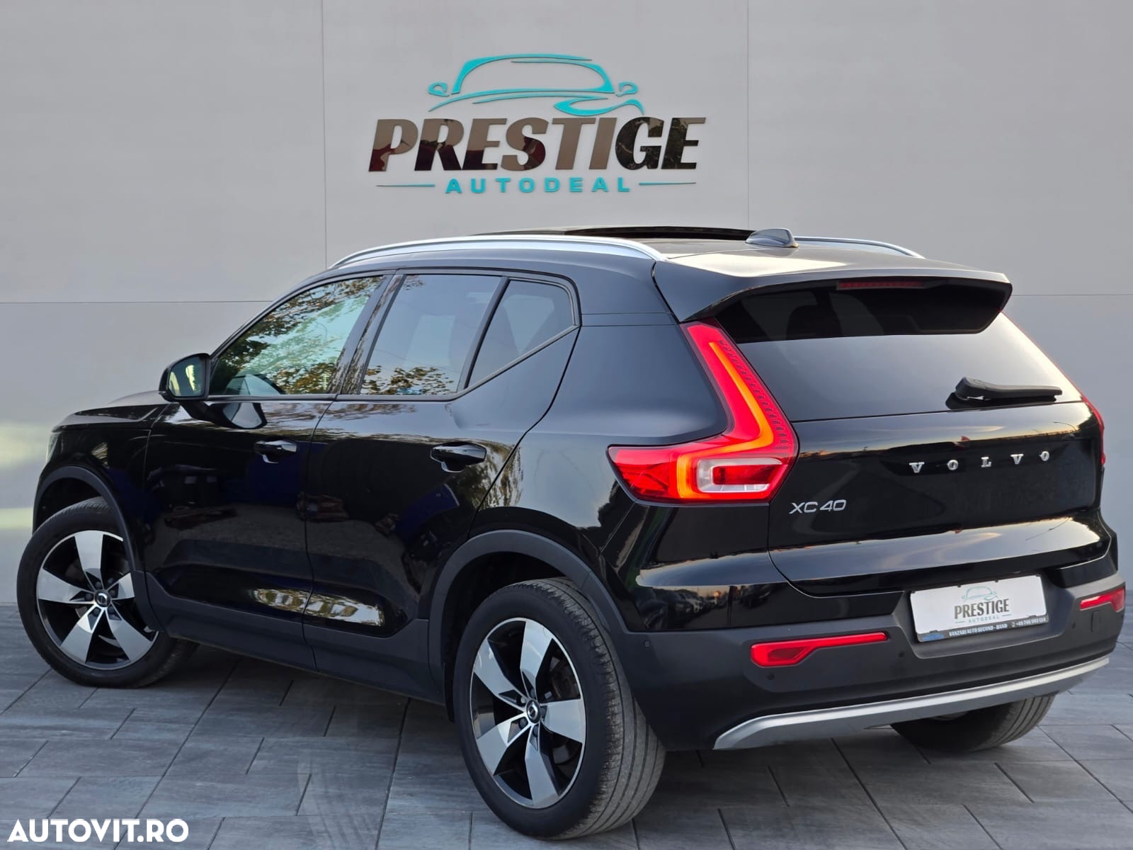 Volvo XC 40 D4 AWD Geartronic Inscription - 5
