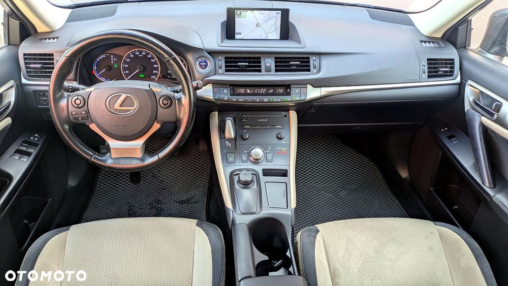 Lexus CT 200h Elegance EU6 - 14