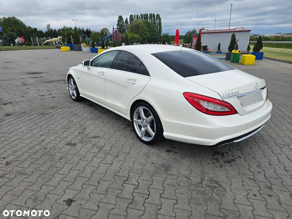 Mercedes-Benz CLS 500 BlueEffICIENCY - 7