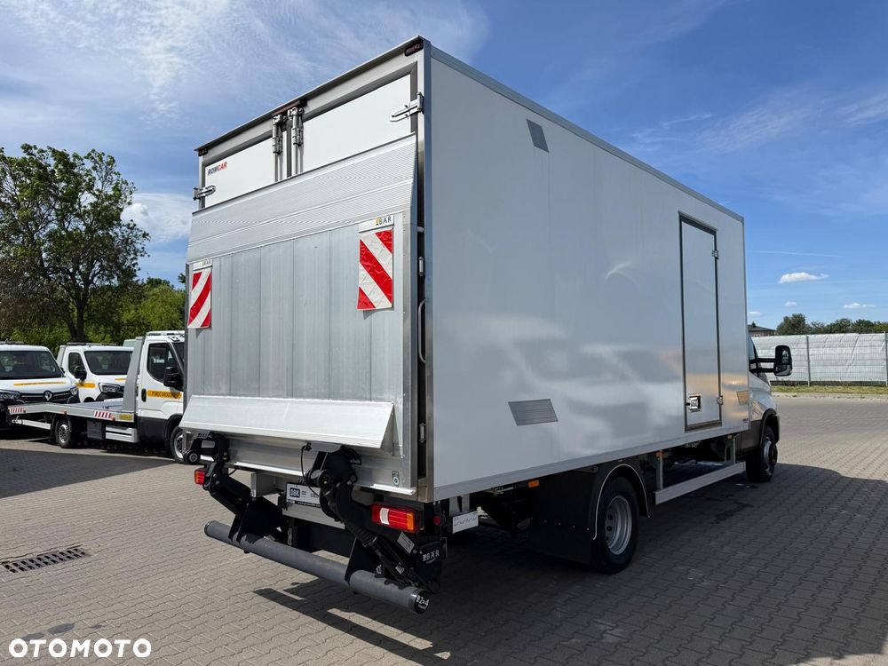 Iveco 70C18 - 6