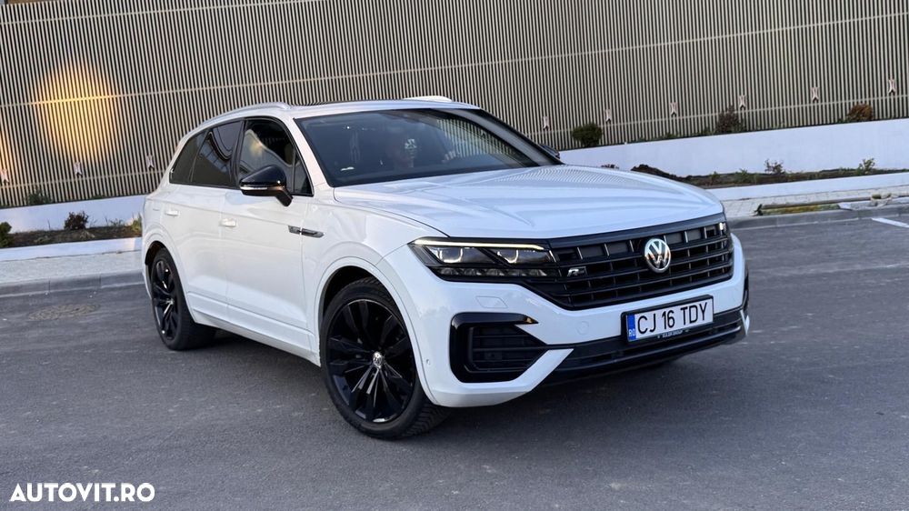 Volkswagen Touareg 3.0 V6 TDI 4Motion DPF Automatik R-Line - 4