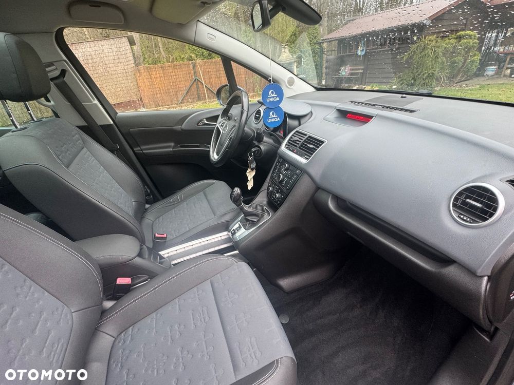 Opel Meriva 1.7 CDTI Cosmo - 25