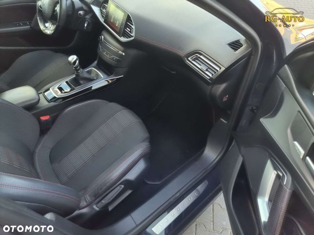 Peugeot 308 - 28