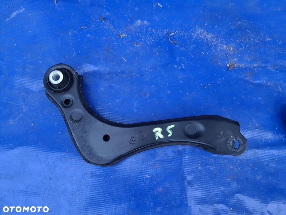 Toyota RAV4 19-21 wahacz drążek prawy tył tylny