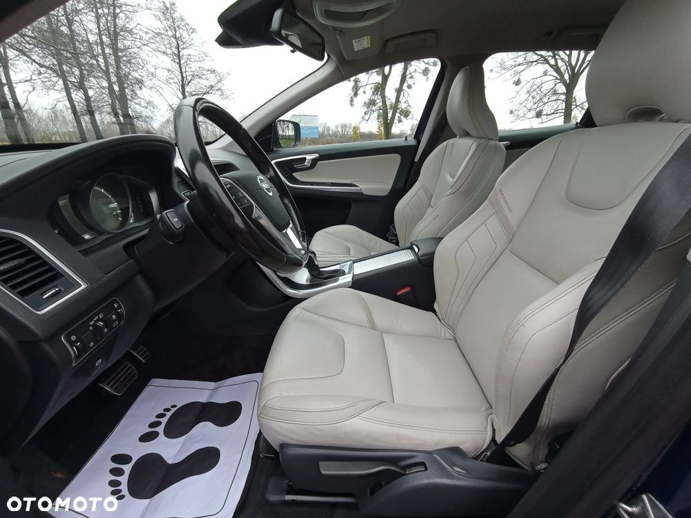 Volvo XC 60 D3 Geartronic Ocean Race - 21