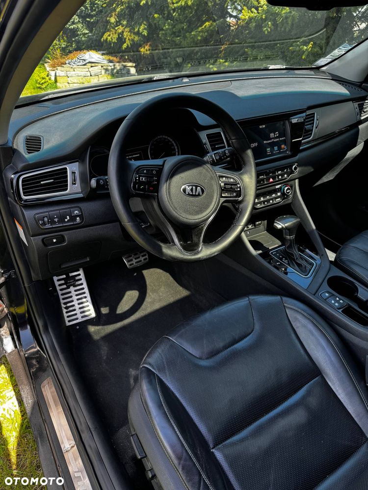 Kia Niro 1.6 GDI HEV 2WD OPF Vision - 17