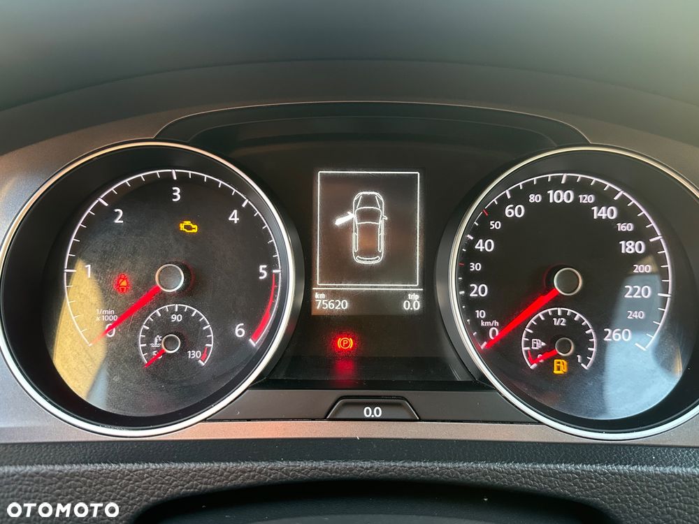 Volkswagen Golf 1.6 BlueTDI Comfortline - 8