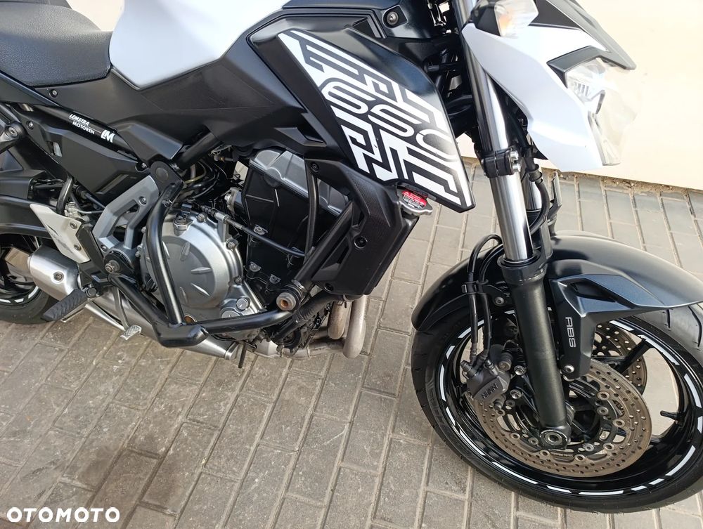 Kawasaki Z 650 - 29