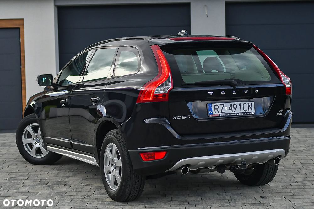 Volvo XC 60 D5 AWD - 16