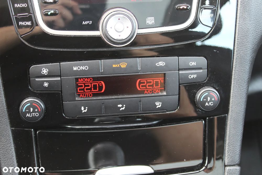 Ford S-Max 2.0 TDCi DPF Titanium - 17