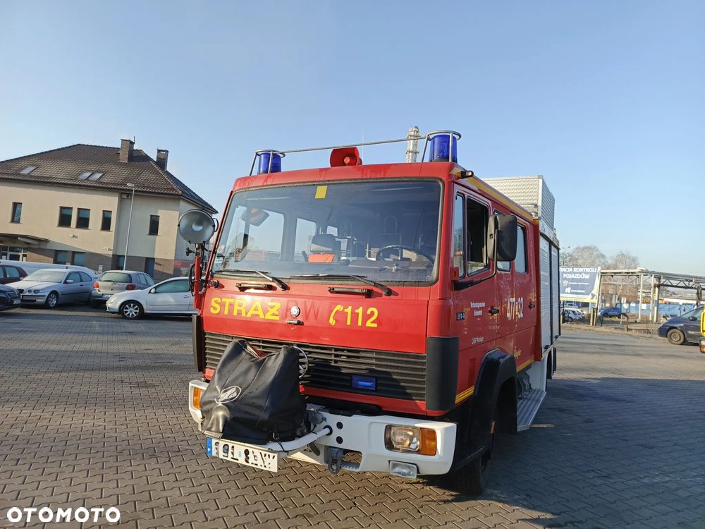 Mercedes-Benz 814F - 1