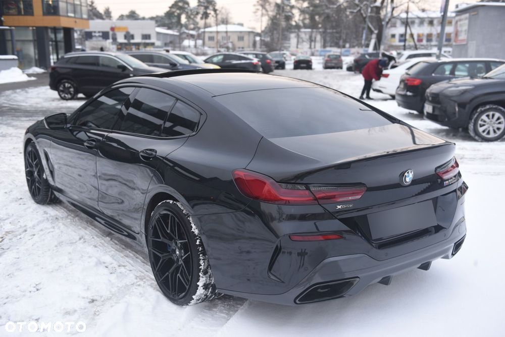 BMW Seria 8 - 3