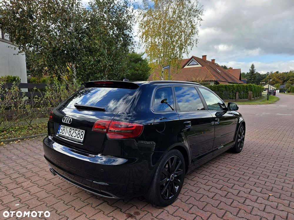 Audi A3 Sportback - 3