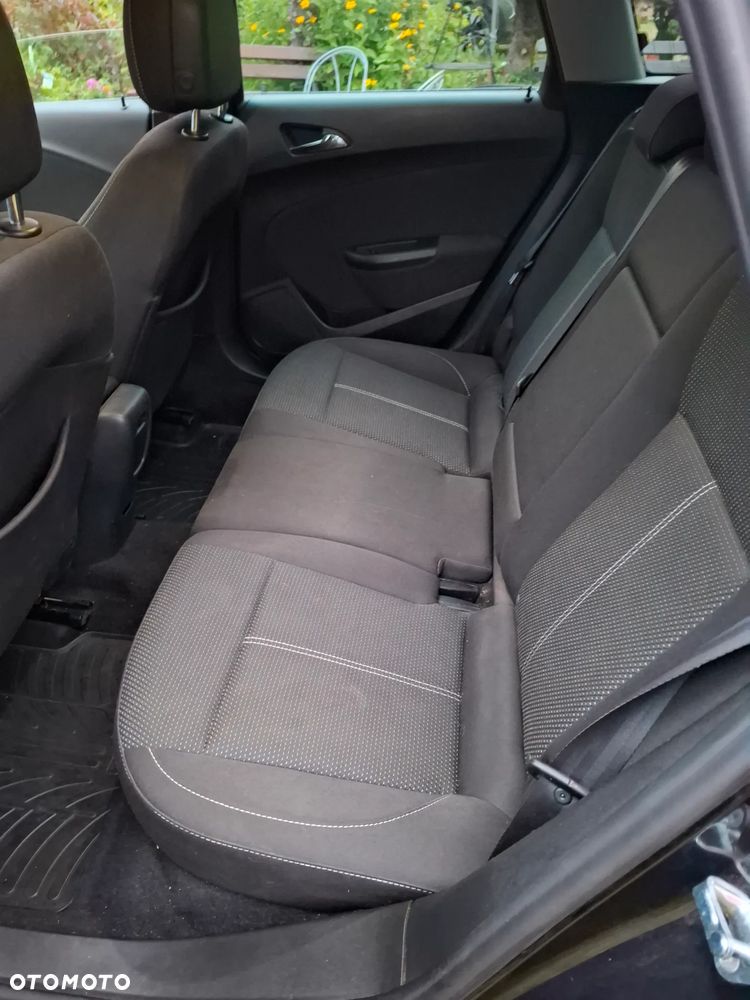 Opel Astra 1.4 T Cosmo - 5