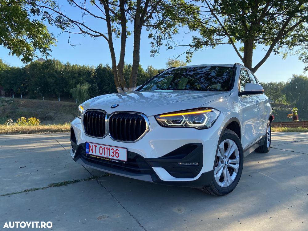 BMW X1 xDrive25e Sport Line - 1