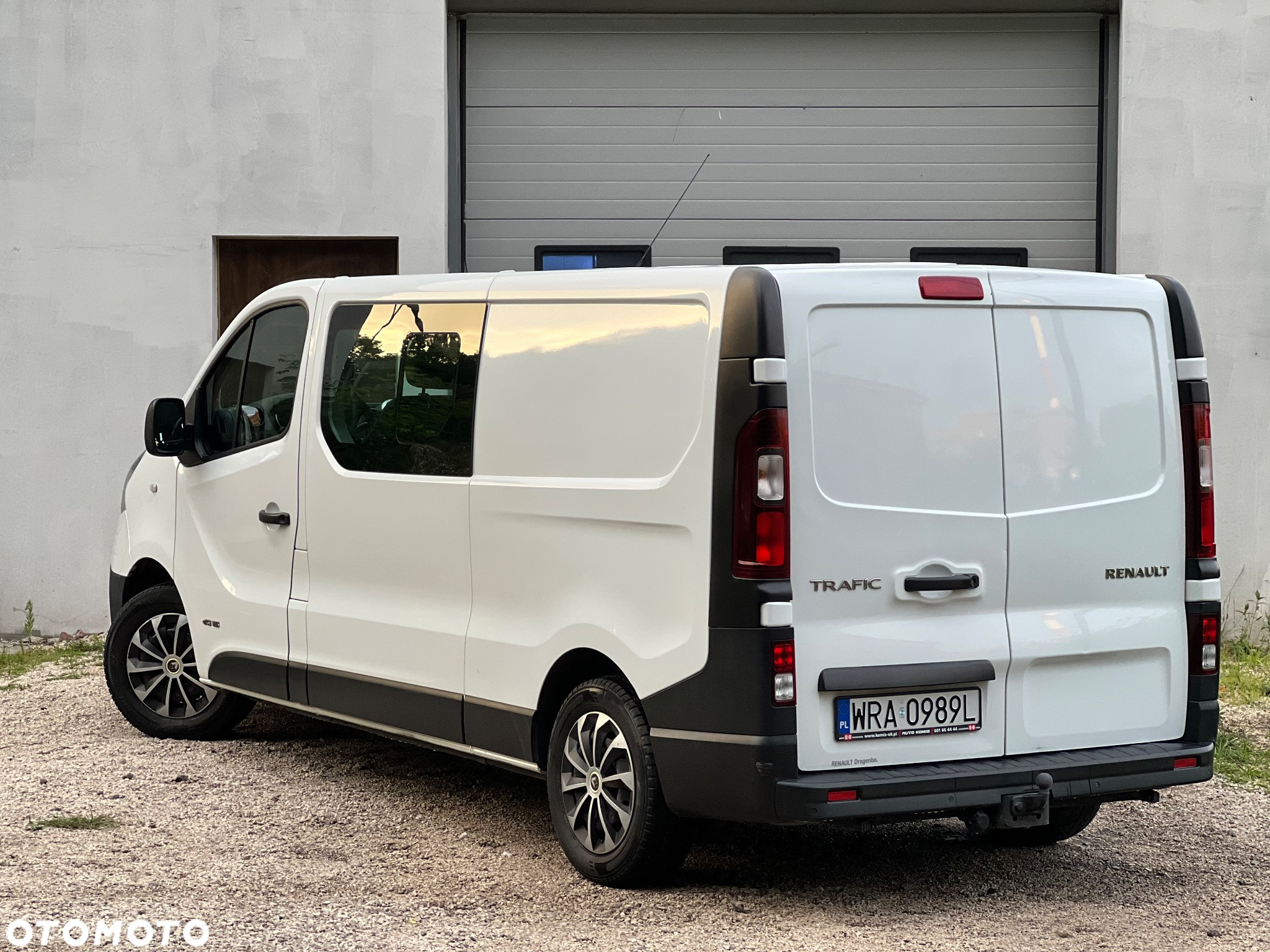 Renault Trafic 1.6 dCi 115 Grand Combi L2H1 Expression - 13