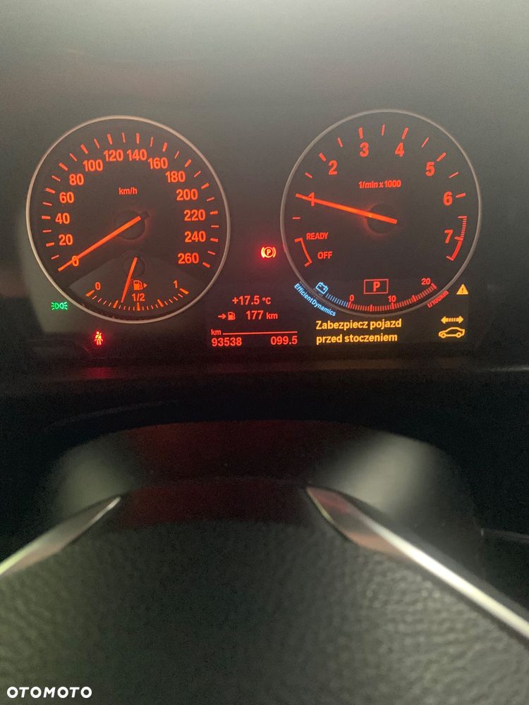 BMW Seria 2 218i Luxury Line - 9