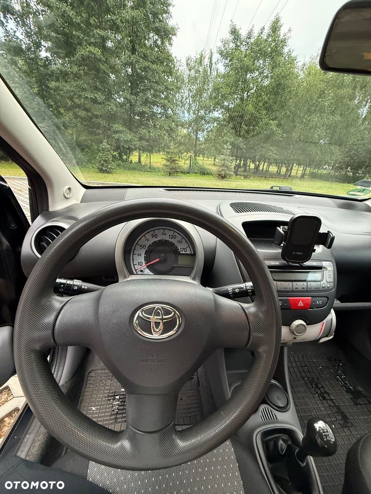 Toyota Aygo - 19