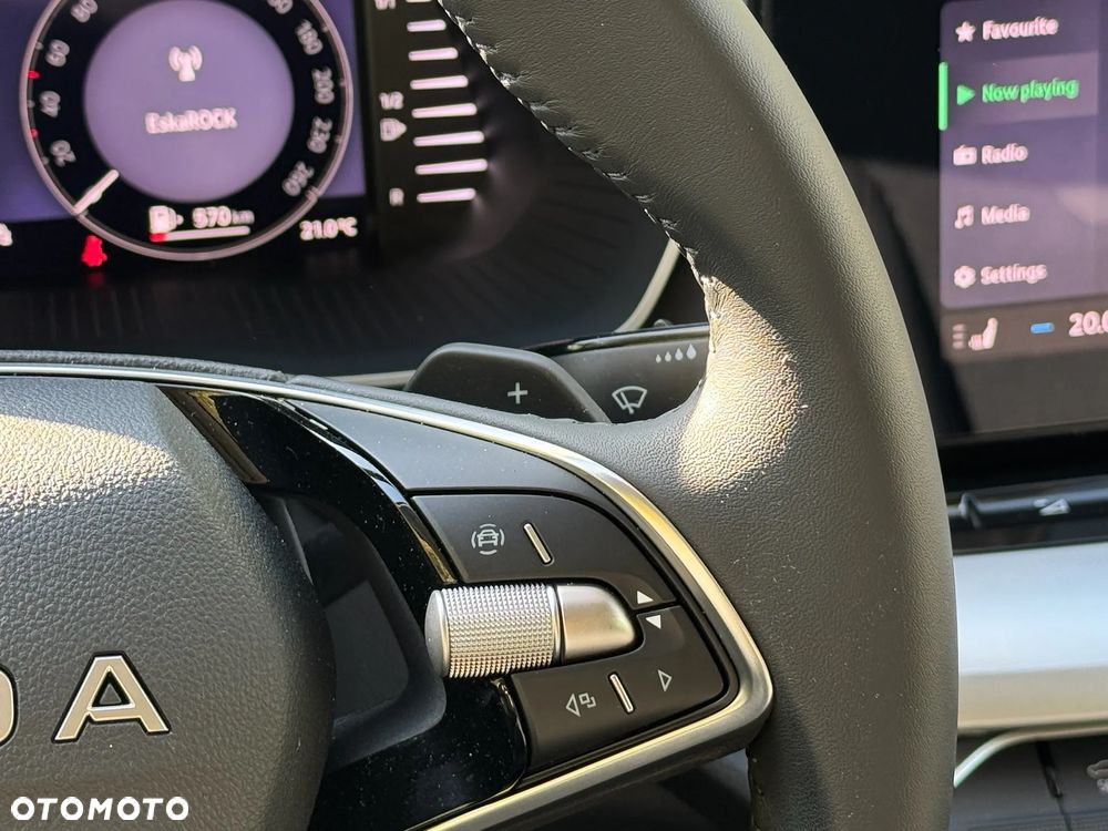 Skoda Octavia 1.5 TSI mHEV Selection DSG - 20