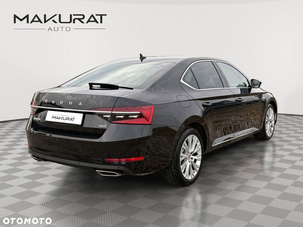 Skoda Superb 2.0 TSI 4x4 DSG L&K - 5