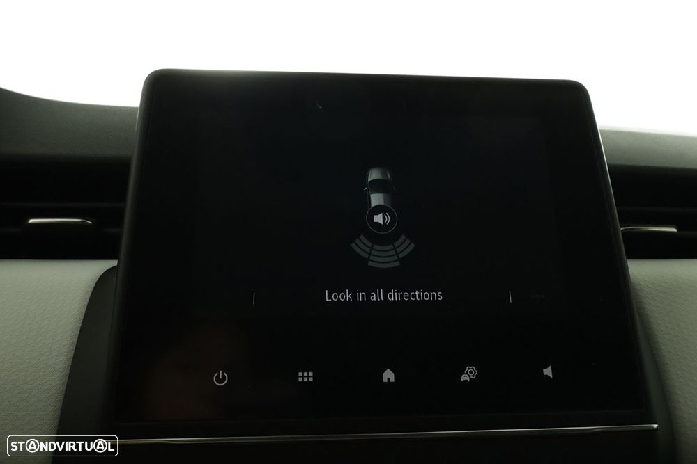 Renault Clio 1.0 TCe Evolution - 12