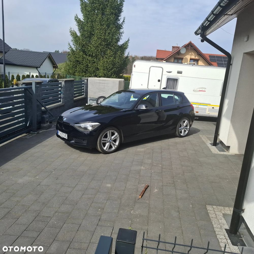 BMW Seria 1 116i - 26