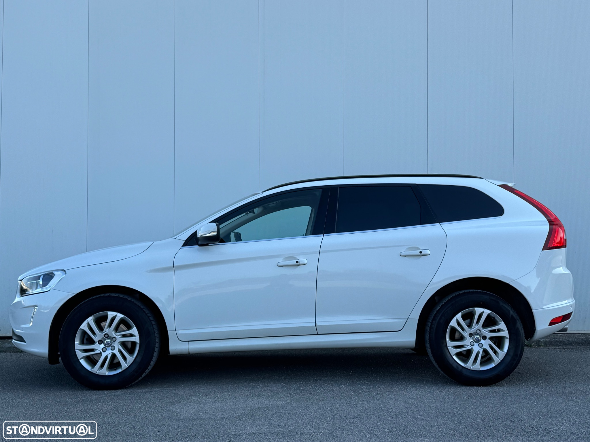 Volvo XC 60 - 4