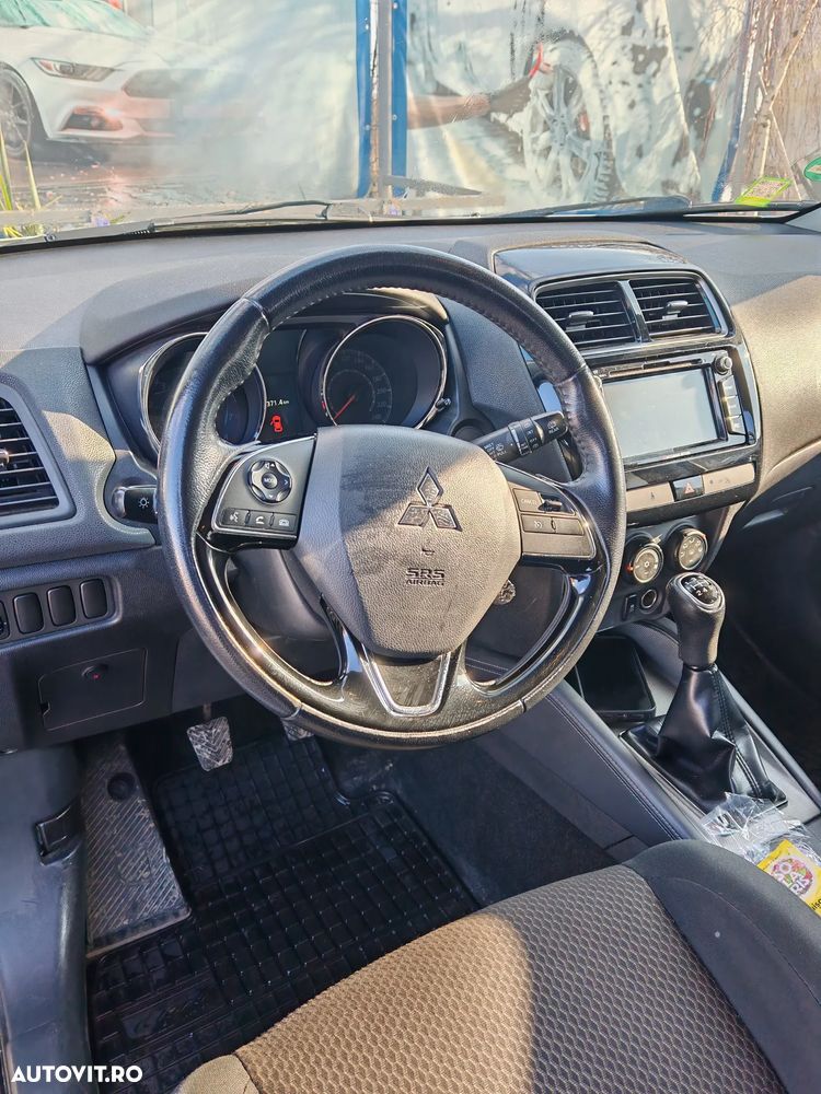 Mitsubishi ASX 1.6 Litre 2WD MIVEC Inform - 19