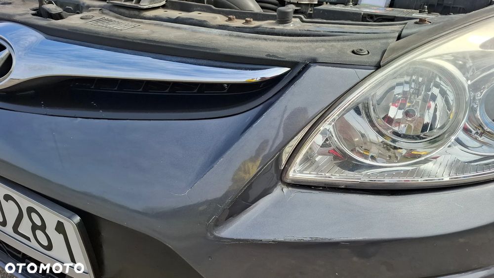 Hyundai i30 1.6 blue Classic - 11