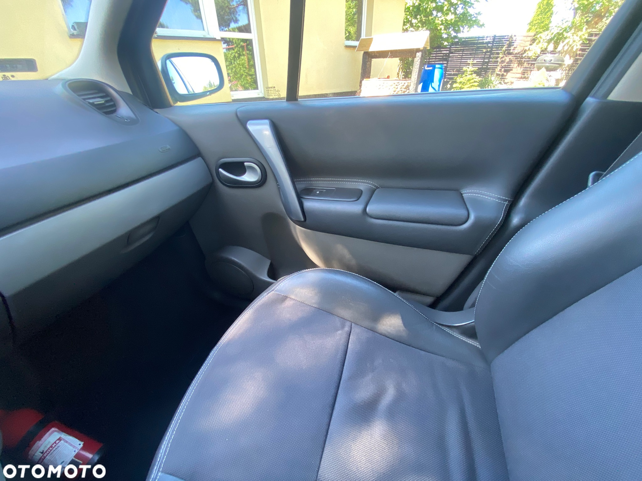 Renault Scenic - 22