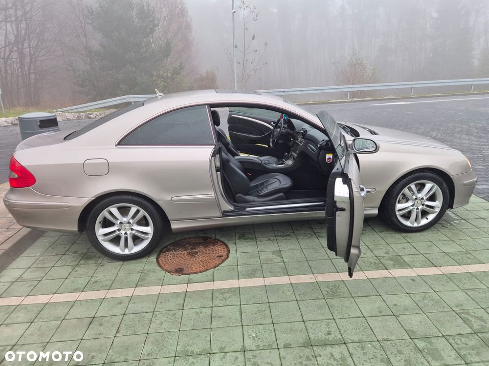 Mercedes-Benz CLK 320 CDI 7G-TRONIC Avantgarde - 11