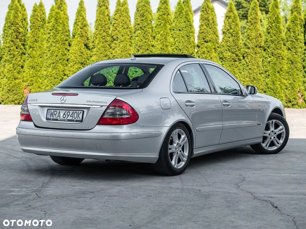 Mercedes-Benz Klasa E - 11