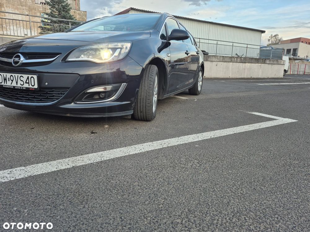 Opel Astra 1.4 T Sport S&S EU6 - 10