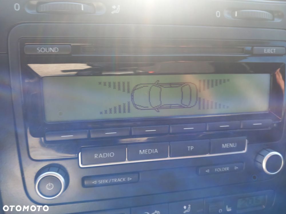 Volkswagen Golf 1.4 TSI DSG MATCH - 32