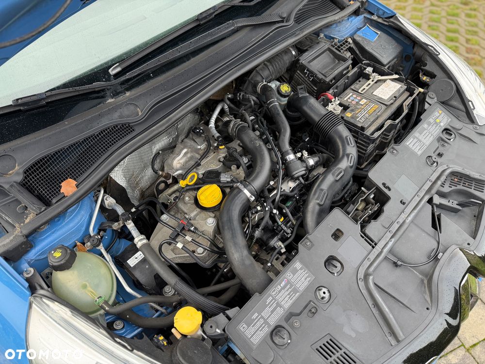 Renault Clio - 23