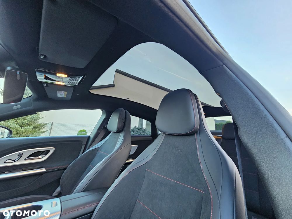 Mercedes-Benz CLA 200 mHEV 8G-DCT - 14