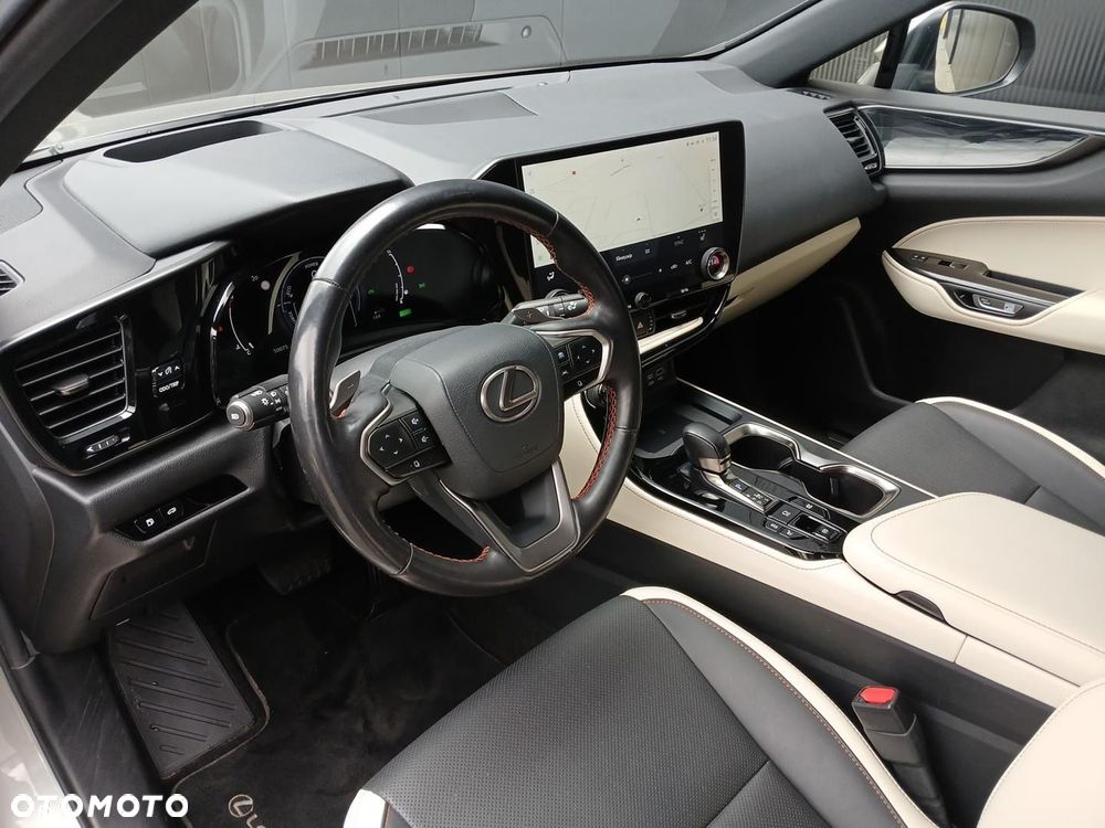Lexus NX 350h Prestige AWD - 11