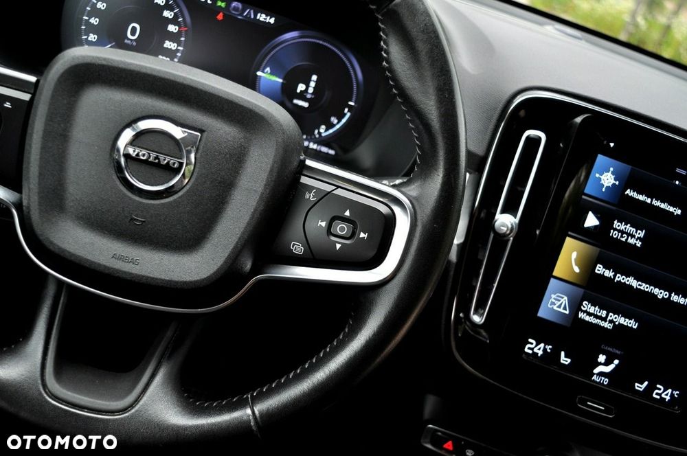 Volvo XC 40 T4 Plug-In Hybrid Plus Dark - 23