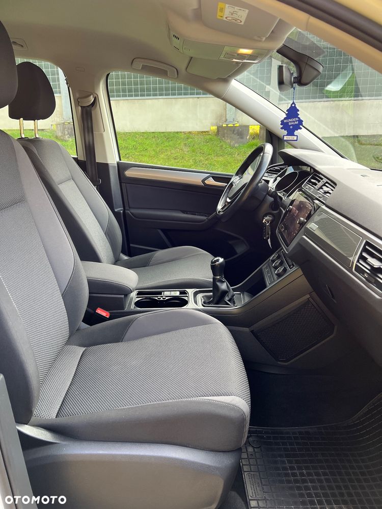 Volkswagen Touran 1.6 TDI BMT SCR Trendline - 9