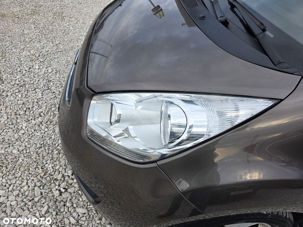 Kia Venga 1.6 Business Line - 17