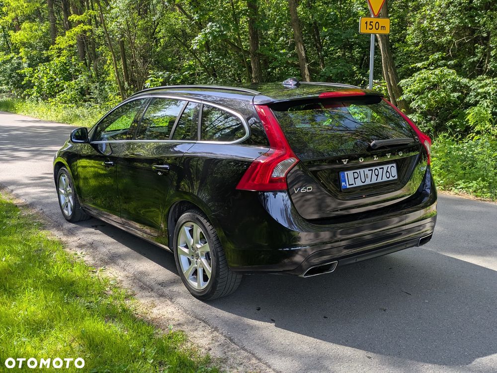 Volvo V60 D4 Drive-E Summum - 11