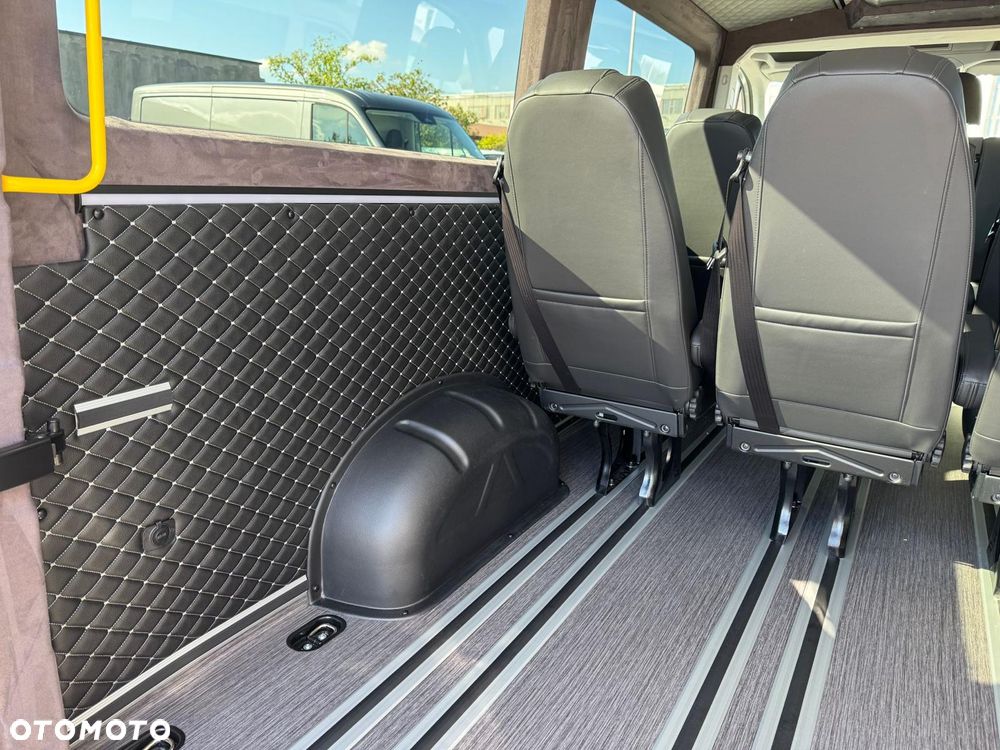 Volkswagen CRAFTER - 13
