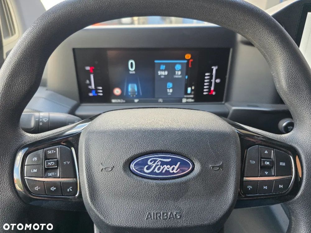 Ford TRANSIT CUSTOM L2 - 18