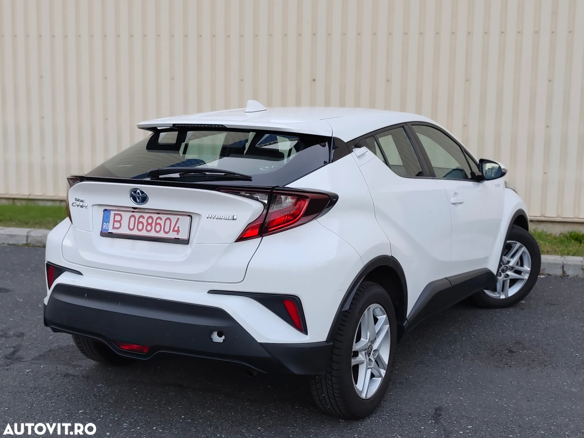 Toyota C-HR 1.8 Hybrid Business Edition - 4