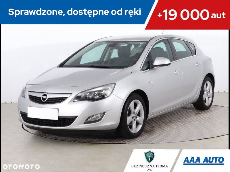 Opel Astra - 2