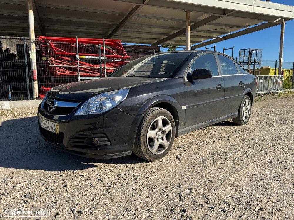 Opel Vectra 1.9 CDTi Executive - 1