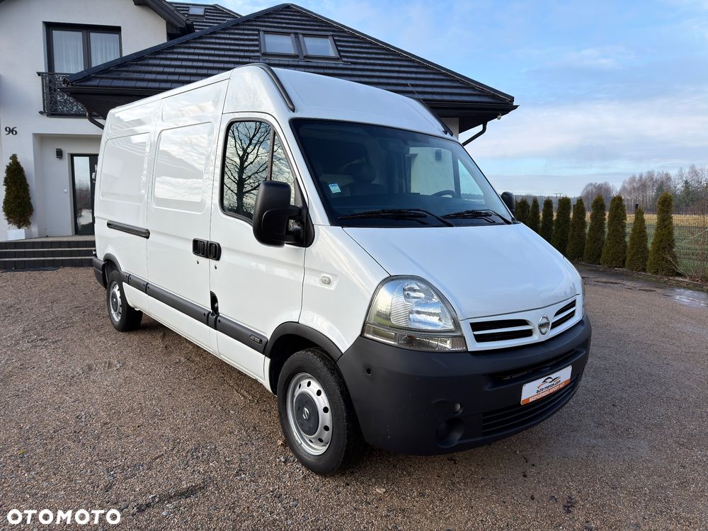 Nissan Interstar - 4