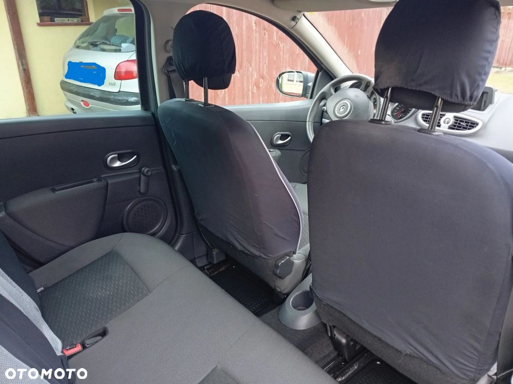 Renault Clio 1.2 16V Tech Run - 8