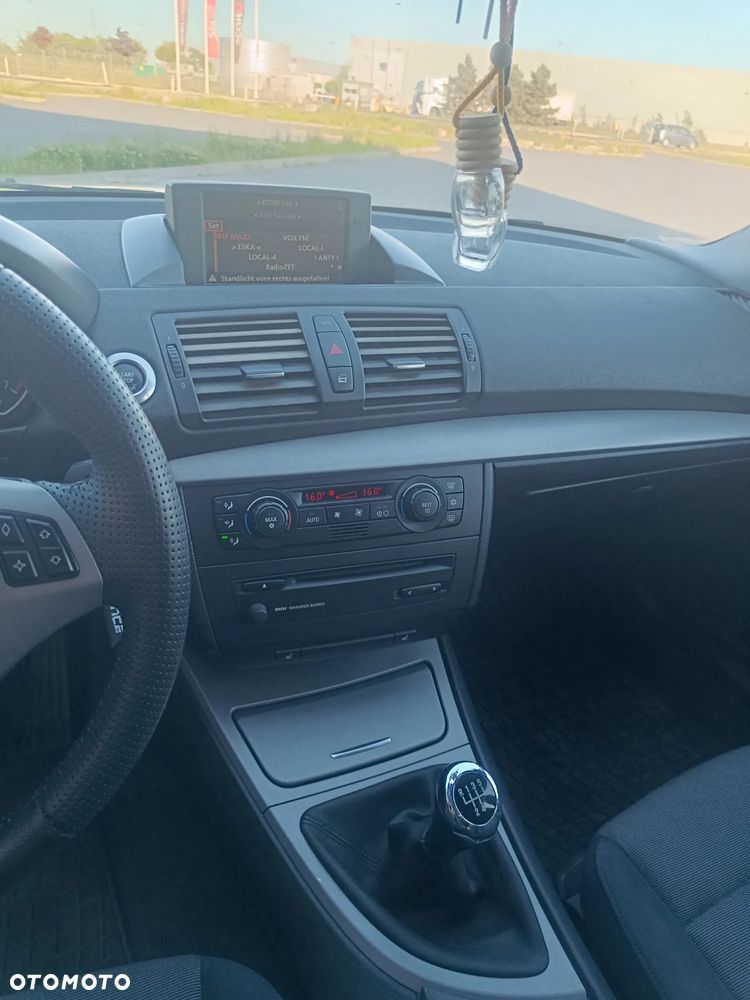 BMW Seria 1 - 35